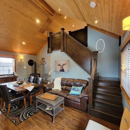 The Deer Lake Loft Buitenkant foto